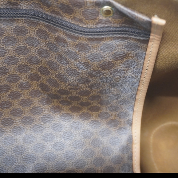 Celine LEATHER HANDBAG - Picture 13 of 14